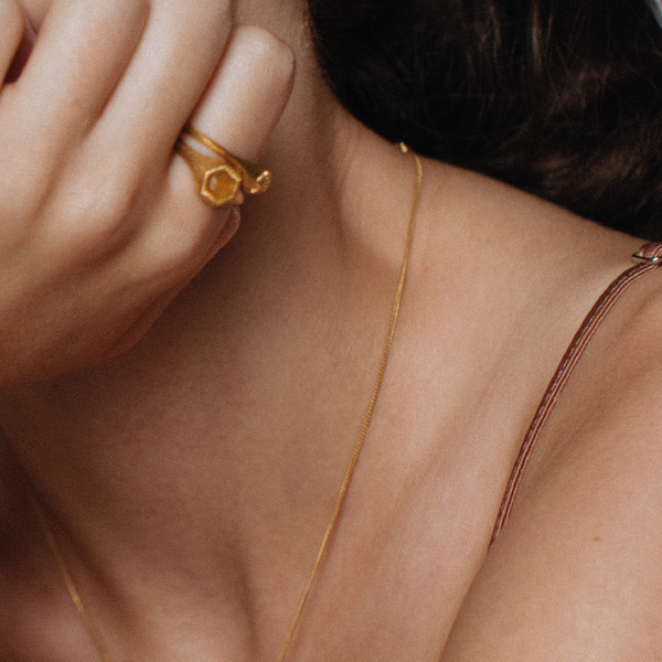 Hexagonal Ring - Sopro Parfum Collection