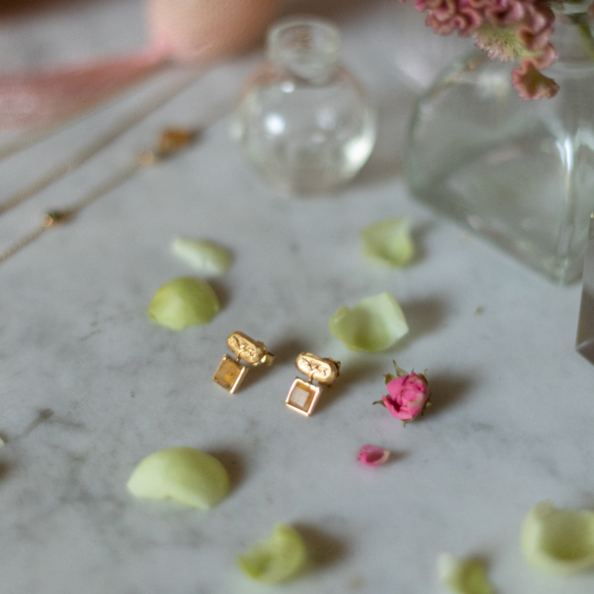 Narcissus Earrings 