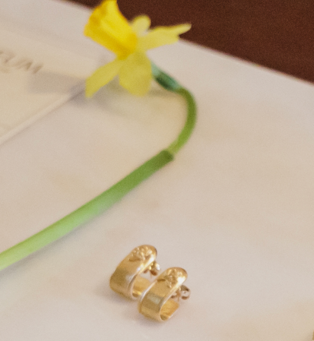 Narcissus Hoops