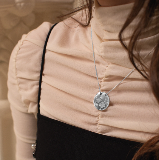 Silver D from Dente de leão