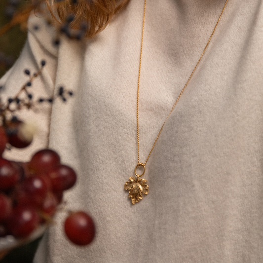 Vine and Pearl Necklace