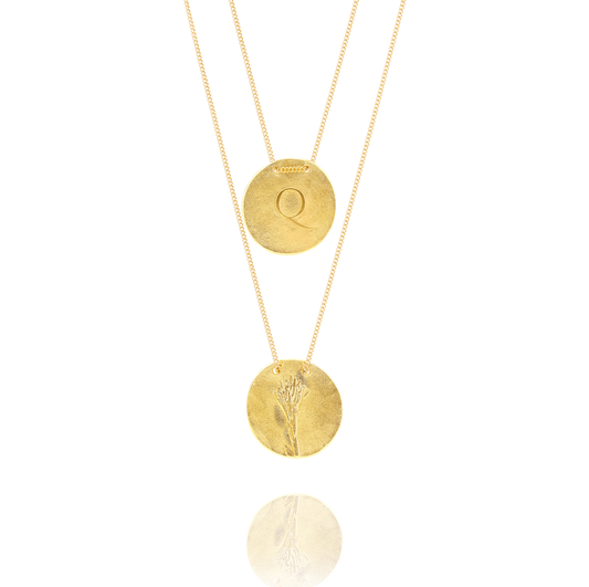 Golden Necklace Q from Quesnelia