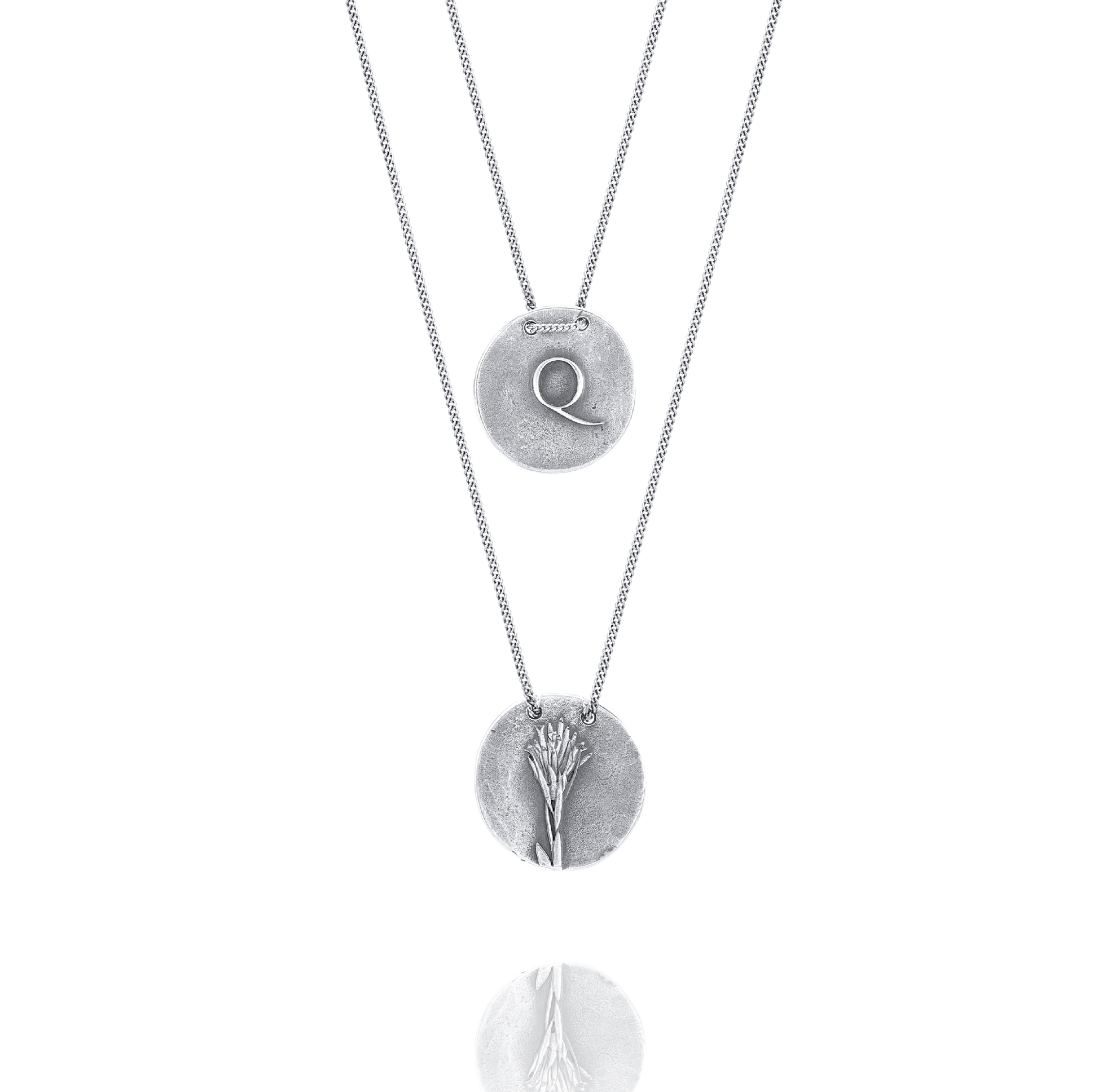 Silver Necklace Q from Quesnelia